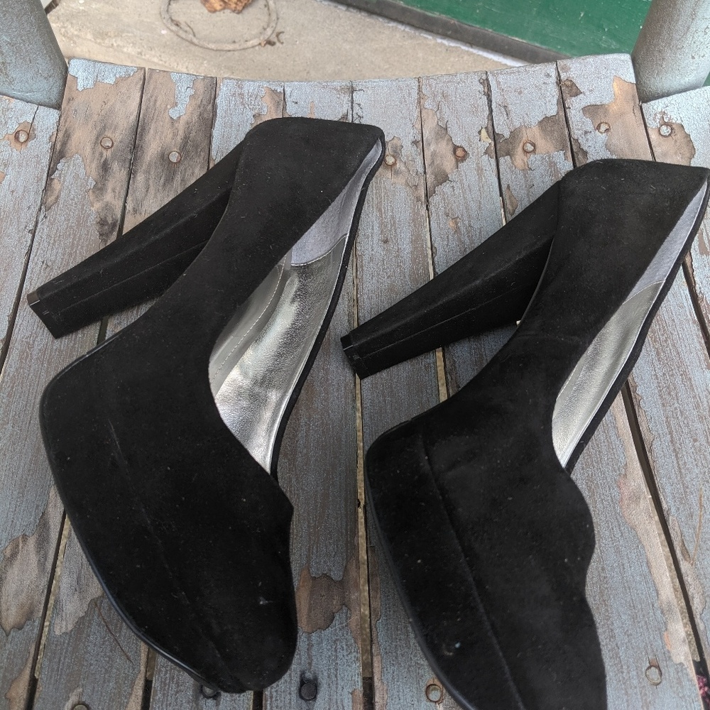 Calvin Klein Black Platform Suede Heels Size 8.5M